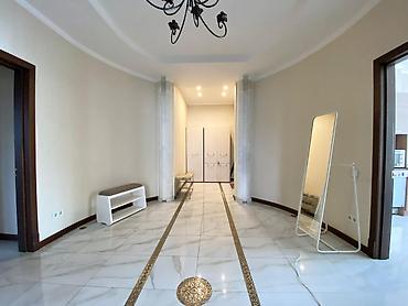 Продажа квартир: For rent a 2 bedroom apartment in the golden square. 146 Panfilov — 10