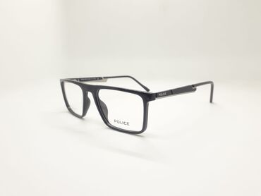 Eynəklər: Her nov optik eyneklerin sifarisi — 2