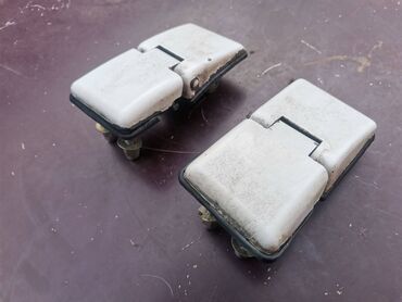 Auto delovi: Šarke leva, desna gepek vrata Lada 2121,21213,21214 Niva. Polovno — 1