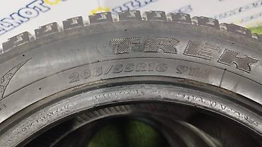 зимнее: Комплект зимней резины Maxtrek 205/55/r16 — 2