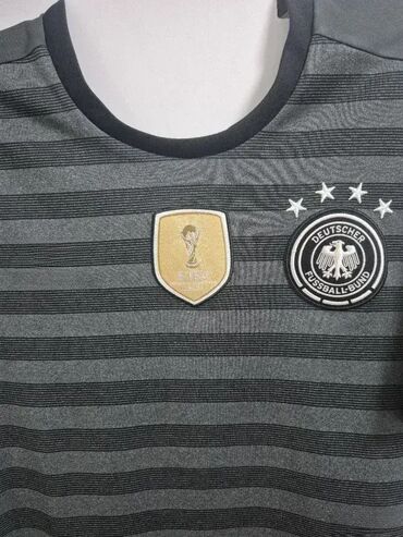 Majice: Adidas Climacool FIFA 2014 majica u odličnom stanju. Veličina XL — 6