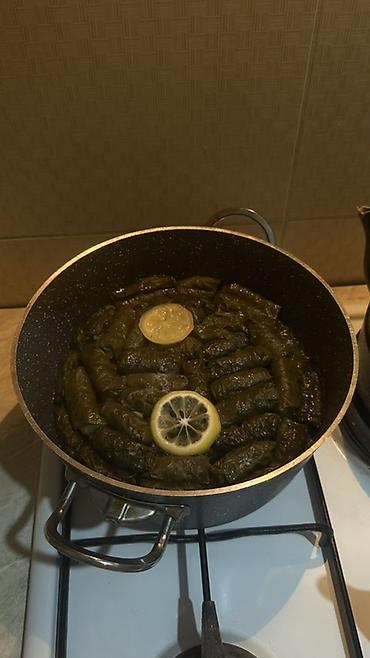 şanı yarpağı: Ev üsulu yarpaq dolması – təzə üzüm yarpağında, klassik içliklə — 1
