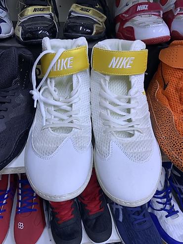 Кроссовки Nike баскетбольного стиля Размеры от 36-42 - Верх: дышащая