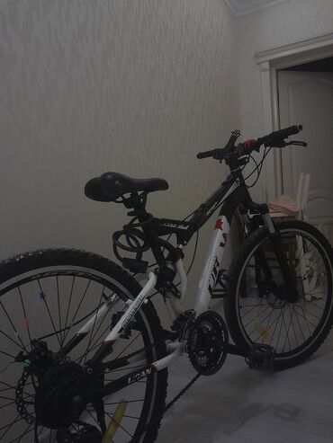 İdman velosipedləri: İşlənmiş Dağ velosipedi 26", sürətlərin sayı: 27, Ünvandan götürmə