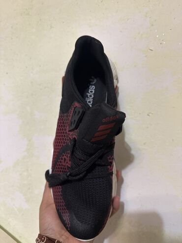 Кроссовки и спортивная обувь: Мужские кроссовки, 43, Adidas Originals, Новый, цвет - Черный, Самовывоз