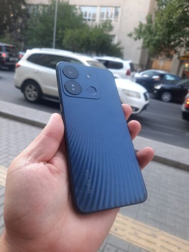 xacmaz telefonlar: Infinix Smart 7, 64 GB, rəng - Qara, Zəmanət, Simsiz şarj, Sənədlərlə