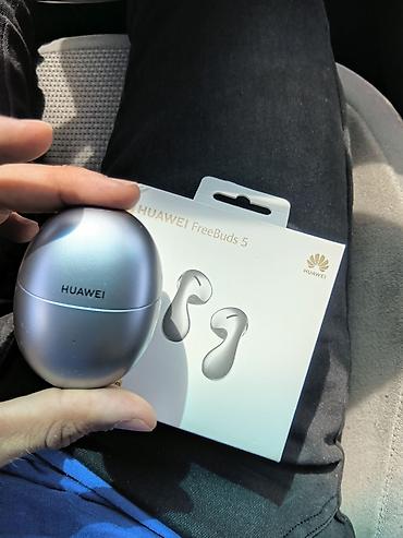 freebuds pro 4: Huawei FreeBuds 5 simsiz qulaqlıq - Model: Huawei FreeBuds 5 - Rəng — 1