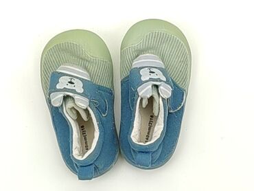 buty sportowe dla dziewczynki rozmiar 27: Buciki niemowlęce, 18, stan - Dobry