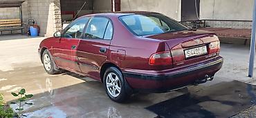 карине е: Toyota Carina E: 1996 г., Бензин, Седан — 5