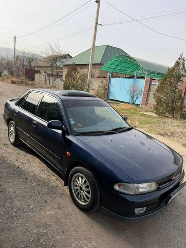 Mitsubishi: Mitsubishi Lancer: 1995 г., 1.6 л, Механика, Бензин, Седан — 2