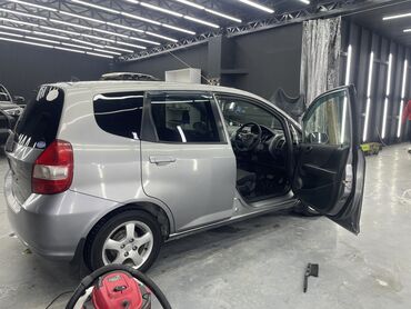 продажа фит: Honda Fit: 2003 г., 1.5 л, Вариатор, Бензин