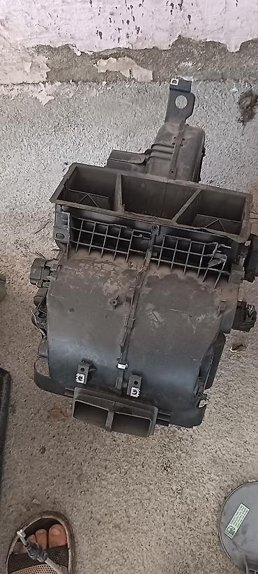 Sükanlar, rullar: Peugeot ehtiyat hissələri - Sükan: orijinal Peugeot emblemi ilə — 2