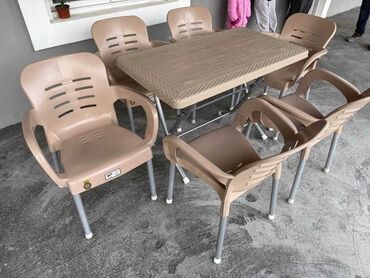 Setovi stolova i stolica: 06. Bastenski set ! Sto sa četiri ili sest stolice dimenzija stola — 8