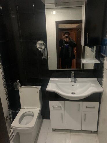 Uzunmüddətli kirayə mənzillər: Əcəmi metrosuna yaxin yeqane sadliq evinə yaxin 5 mertebeli binanın — 11