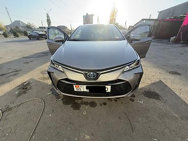 скупка котализатор: Toyota Corolla: 2020 г., Автомат, Гибрид, Седан — 3