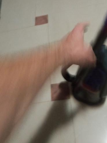 rucni masazer za leda: BLACK+DECKER Dustbuster ručni bežični usisivač - Model sa 18V Li-ion — 6