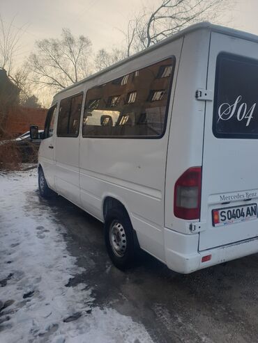 Легкий грузовой транспорт: Легкий грузовик, Mercedes-Benz, Стандарт, Б/у