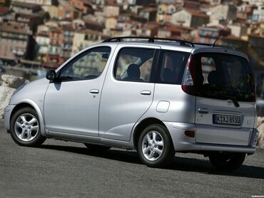 тойта ярис: Toyota Yaris Verso: 2003 г., 1.5 л, Автомат, Бензин, Пикап