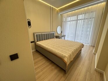 Долгосрочная аренда квартир: 3 комнаты, Агентство недвижимости, Без подселения, С мебелью полностью — 7