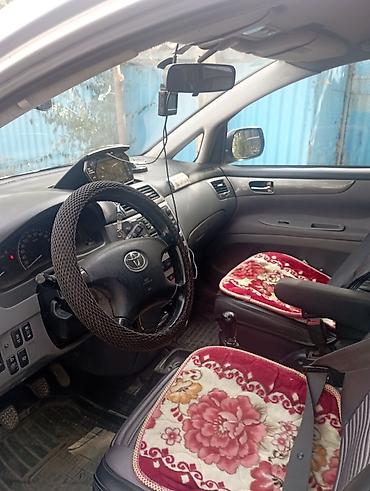 камри 50 европеец салон: Toyota Avensis Verso: 2003 г., 2 л, Механика, Дизель, Минивэн — 9
