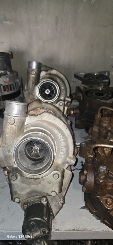 Motor üçün digər detallar: İSUZU modelləri üçün Orginal işlənmiş ehtiyat hissələri.Dubaydan gəlmə — 13