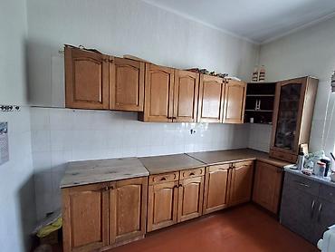 еврокуб продажа: Кухонный гарнитур из дерева в классическом стиле, угловая планировка — 1