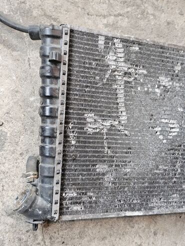 Радиаторы: Радиатор охлаждения двигателя Peugeot Partner 1.9D, Peugeot 306 1.9D — 11