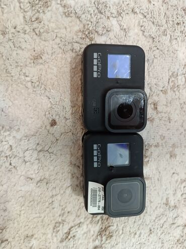 видеокамера full hd: GoPro 8 на запчасти, нет батареек, есть физические повреждения, три