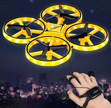 Kvadrokopteri: Dron - magicni dron - Firefly Drone Dron - magicni dron - kontrolise