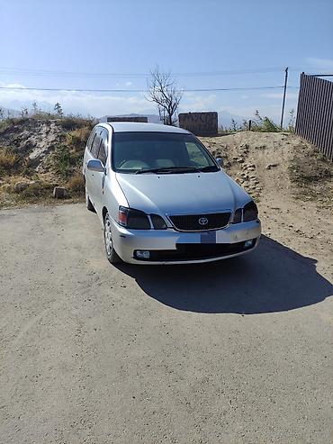 Toyota: Toyota Gaia: 2003 г., 1.9 л, Автомат, Бензин, Вэн/Минивэн — 3