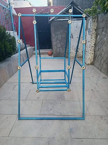 heyet yellenceyi: Metaldan hazırlanmış bağ yelləncəyi - Material: möhkəm metal — 2