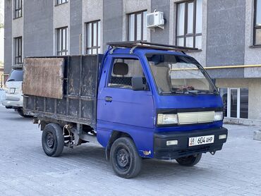 грузовой автомобиль: Легкий грузовик, Б/у