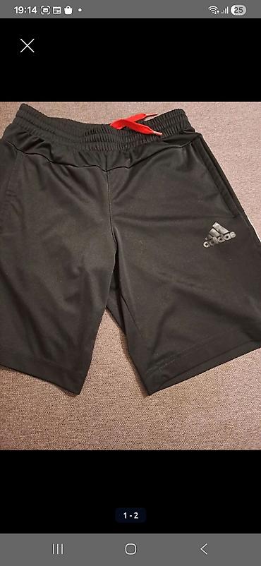 sisley benetton: Adidas sorc i majica vel 9-10 — 3