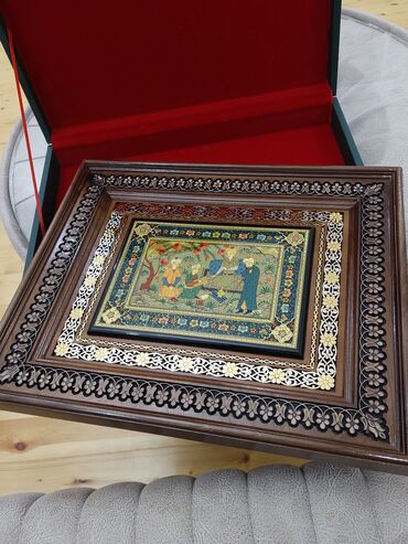 kombi qutusu: Məhsul: Şərq miniatürü olan dekorativ tablo (pəncərə çərçivəli