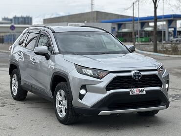 Toyota RAV4: 2019 г., 2.5 л, Автомат, Гибрид, Кроссовер