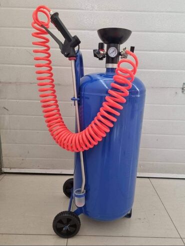 Ostali alati i mašine: Prodajem novu i kvalitetnu bocu za bezkontaktno pranje auta - ponemat — 8