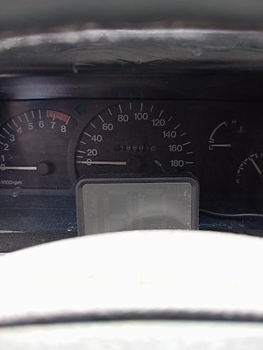 daewoo stop: Daewoo Nexia: 1.5 l | 2005 il Sedan — 4