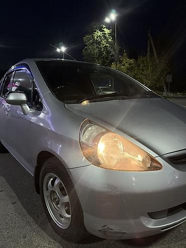 бампер лачети: Honda Fit: 2003 г., 1.3 л, Автомат, Бензин, Хэтчбэк — 1