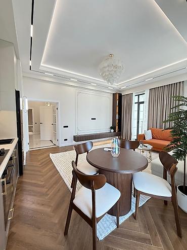 2 room apartment: 3 комнаты, 92 м², Элитка, 4 этаж, Дизайнерский ремонт — 1