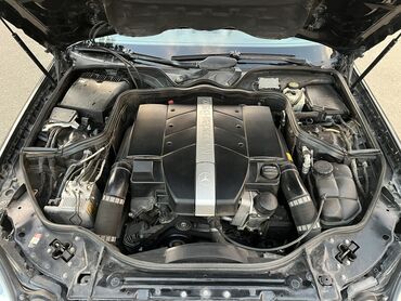 Mercedes-Benz: Mercedes-Benz E 240: 2.6 l | 2004 il Sedan — 15