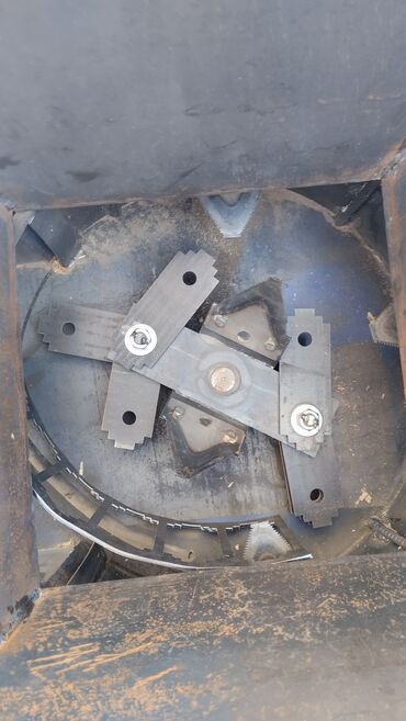 Дробилки: #мир дробилка Дробилка универсал початки тук чоп ячмень кукуруза — 4