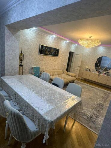 Köhnə tikili: Bakı, 4-cü mikrorayon, 3 otaqlı, Köhnə tikili, 92 kv. m — 3