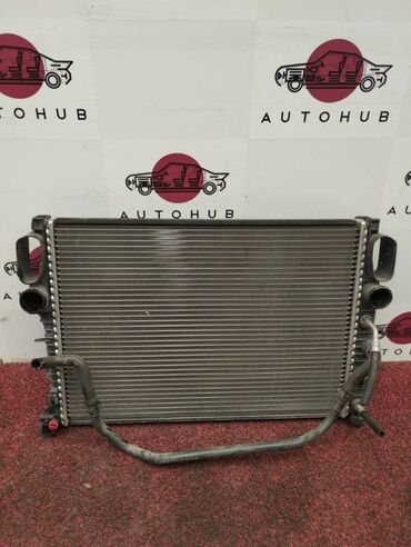 Крышки багажника: Основной радиатор Мерседес Бенз E-Class W211 M272E35 2005 (б/у)