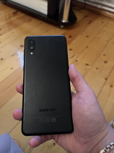 samsung a30 qiymeti: Samsung Galaxy A02, 32 GB, rəng - Qara, Sensor, İki sim kartlı