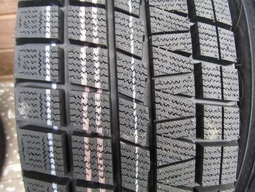 Шины: Шины 265 / 40 / R 22, Зима, Новый, Легковые, Китай