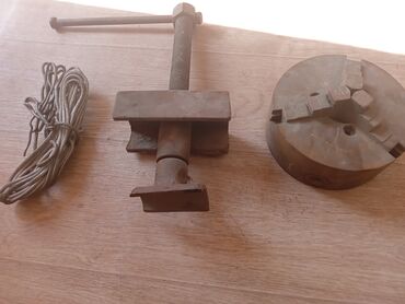 аппарат для производства бахил: Токарные инструменты