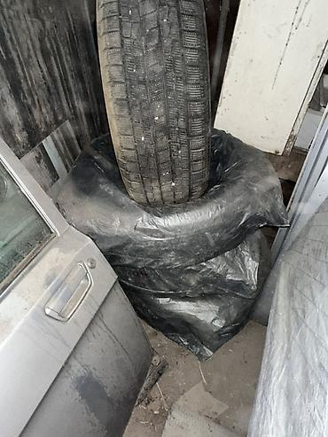 mini v: Зимние шины GOFORM
Размер: 215/55 R17 
Состояние 90%
Без шишек и латок — 5
