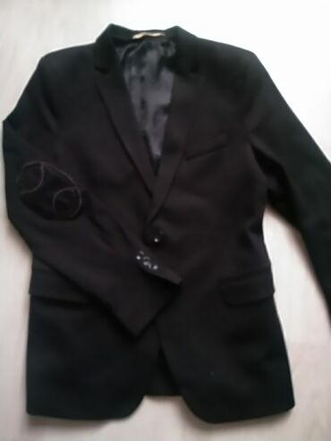 модный пиджак: Школьная форма, цвет - Черный, Б/у