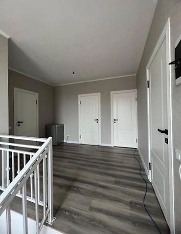 Долгосрочная аренда домов: 200 м², 5 комнат — 3