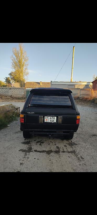 тойота виш капот: Toyota Hilux Surf: 1992 г., Автомат, Бензин, Внедорожник — 4